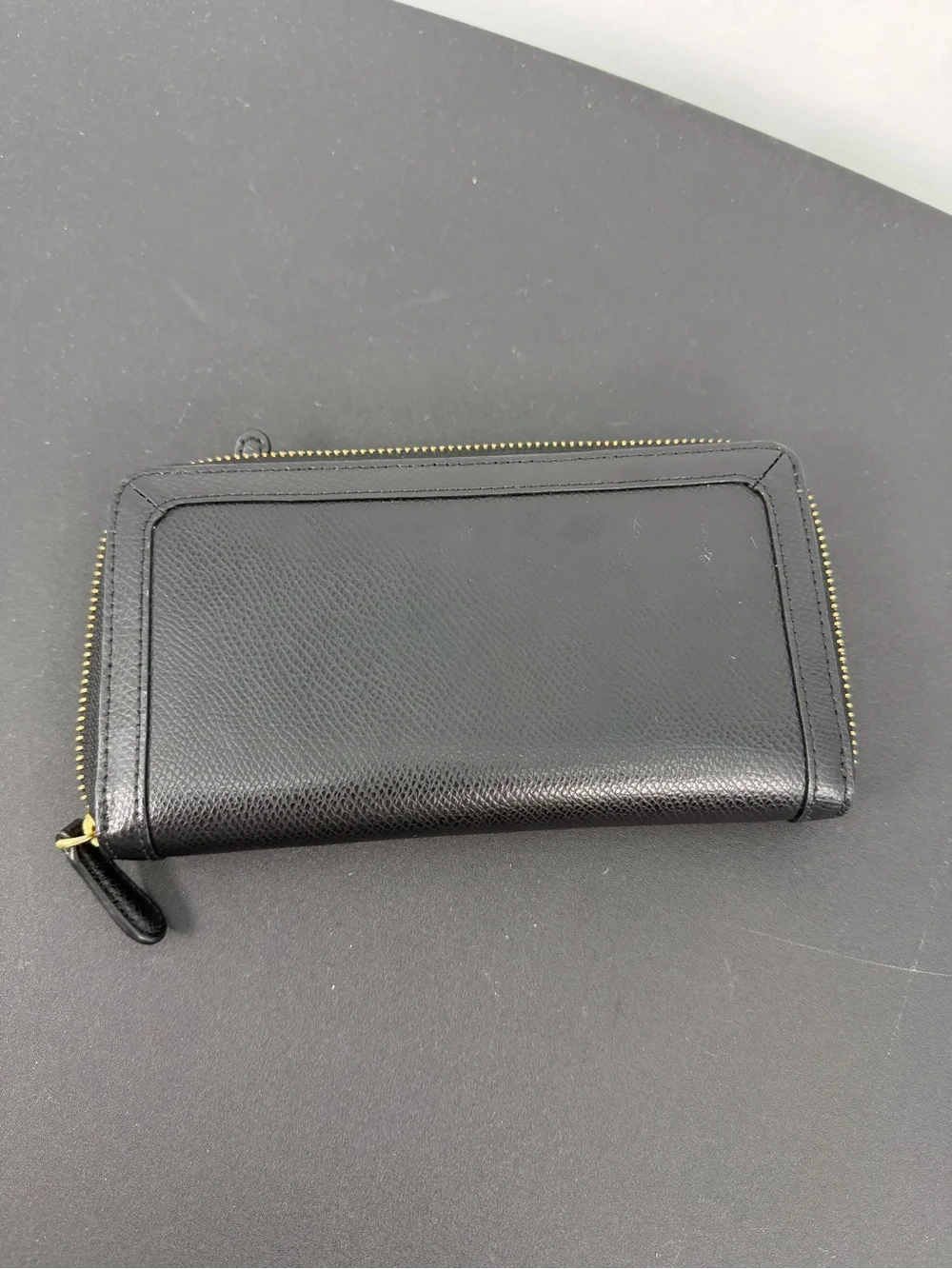 Vera Bradley Black Pebbled Zip Georgia Wallet with Gold Accents